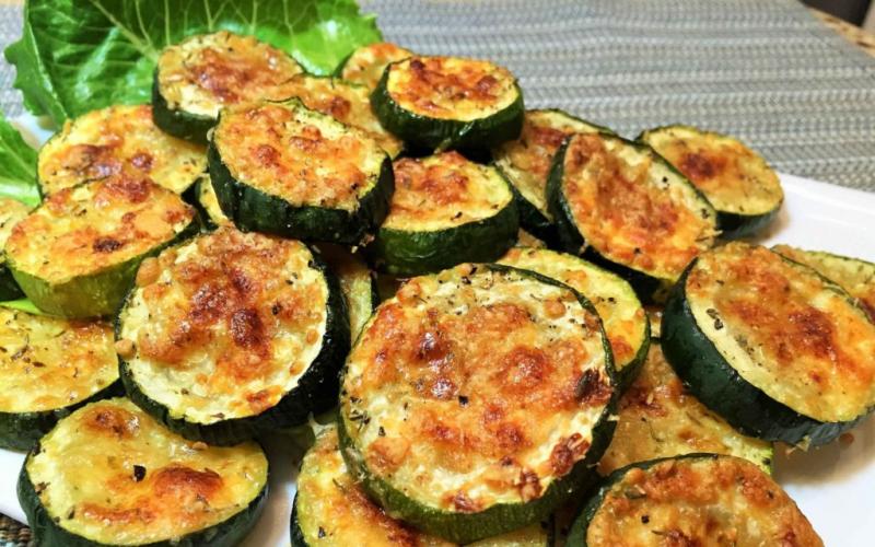 Zucchini with tomatoes - Cooking zucchini with tomatoes